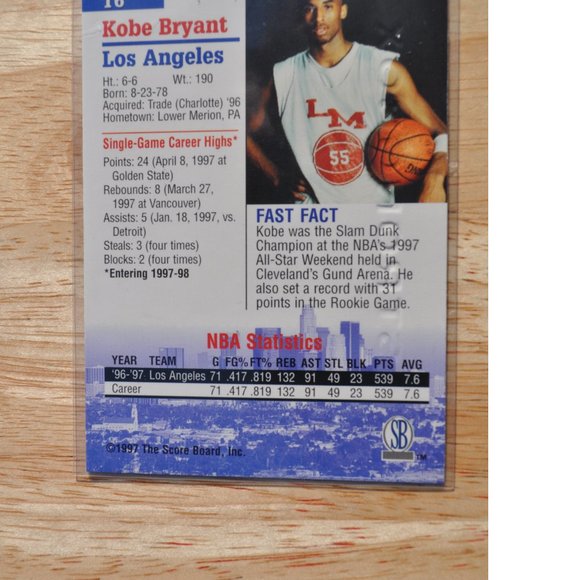 1997 SB Autographed Collection #16 Kobe Los Angeles Lakers Limited Edtion 1997 - Picture 4 of 7